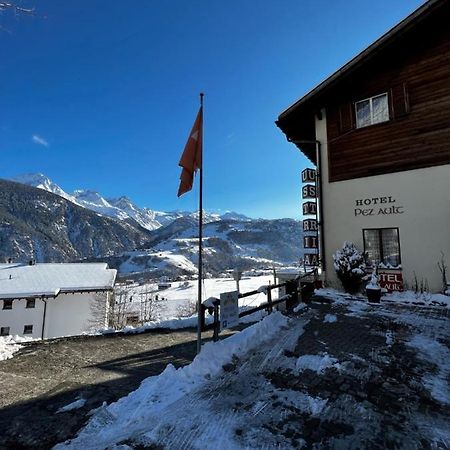 Hotel Pez Ault Disentis Bagian luar foto