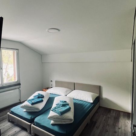 Hotel Pez Ault Disentis Bagian luar foto