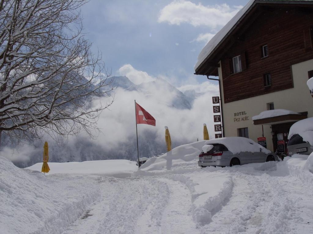 Hotel Pez Ault Disentis Bagian luar foto