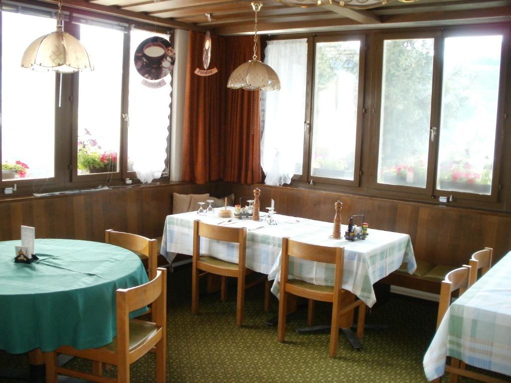 Hotel Pez Ault Disentis Bagian luar foto