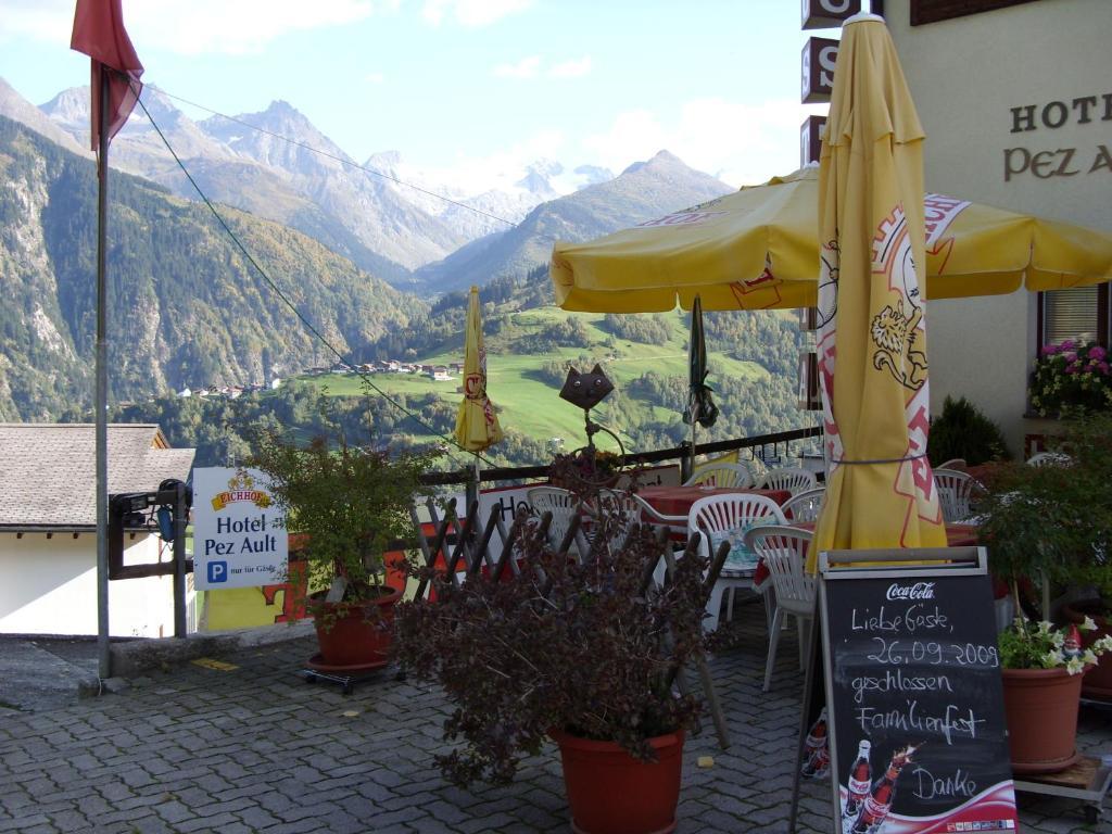 Hotel Pez Ault Disentis Bagian luar foto