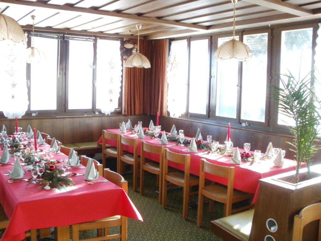 Hotel Pez Ault Disentis Bagian luar foto