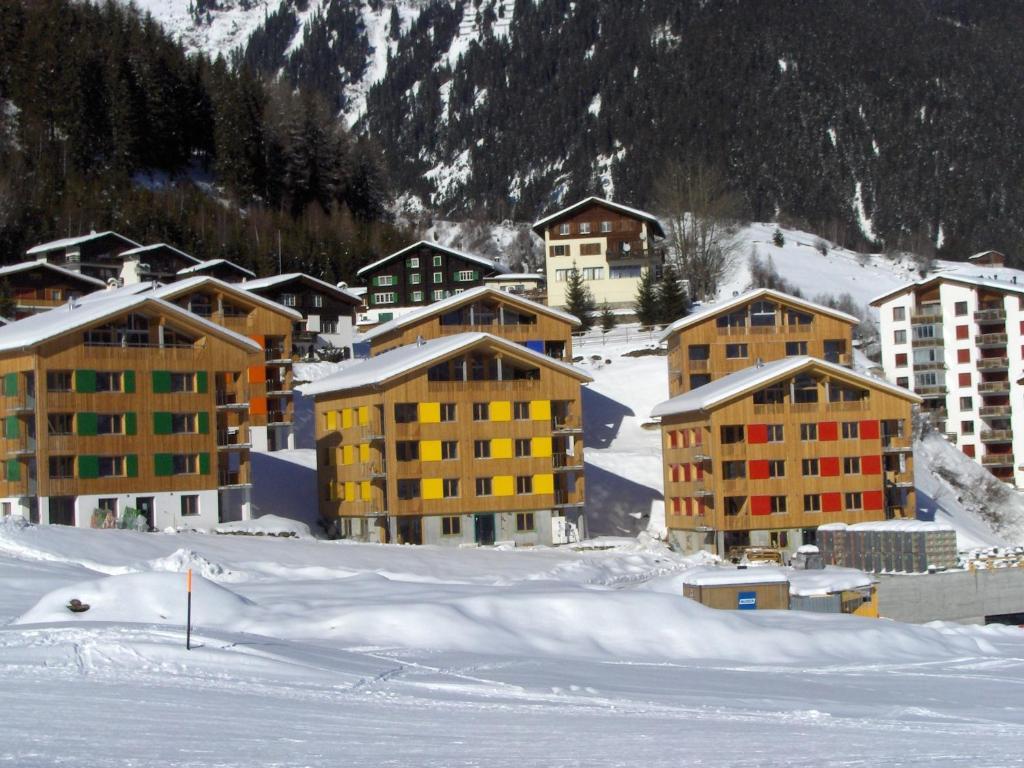 Hotel Pez Ault Disentis Bagian luar foto