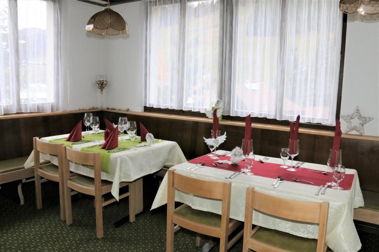 Hotel Pez Ault Disentis Bagian luar foto